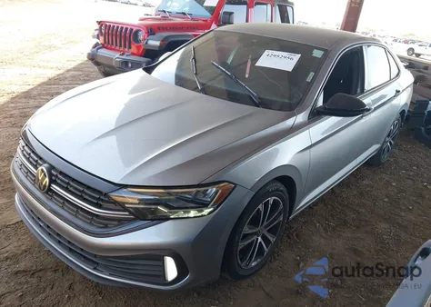 2023 Volkswagen Jetta 1.5T Sport из США, поврежденный, VIN 3VWBM7BU3PM045315